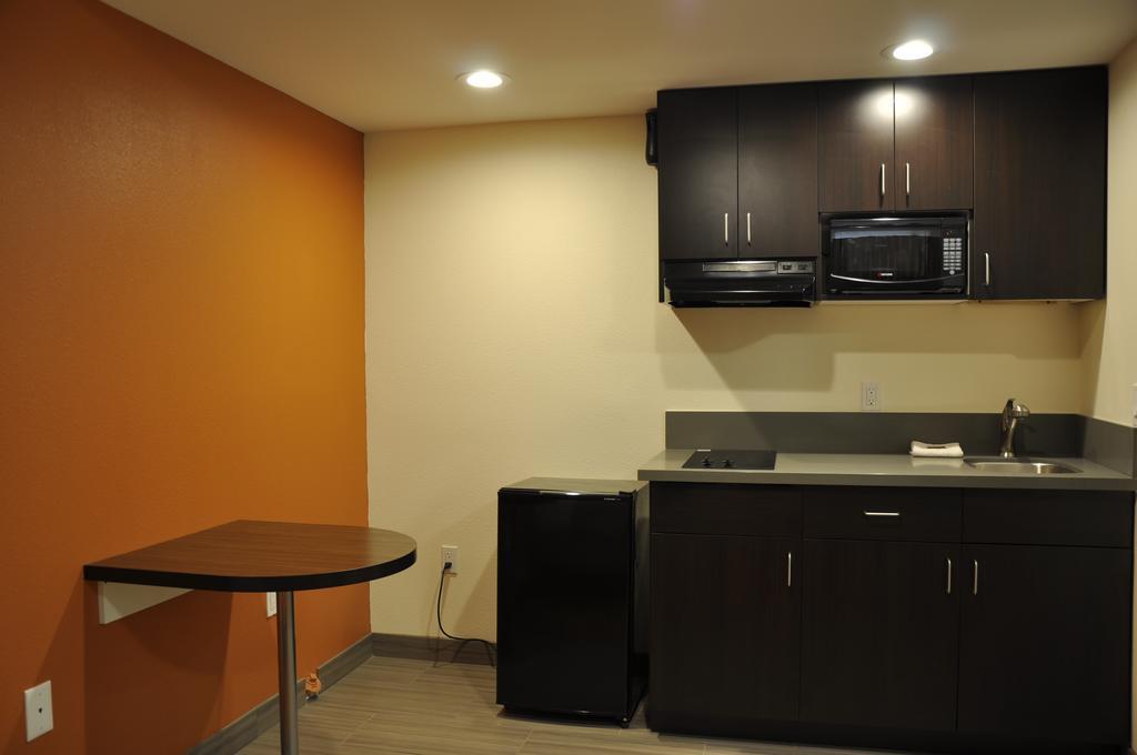 Motel 6 Maple/Main Hesperia Extérieur photo
