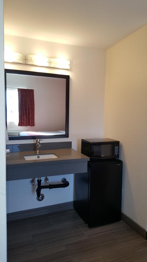 Motel 6 Maple/Main Hesperia Chambre photo
